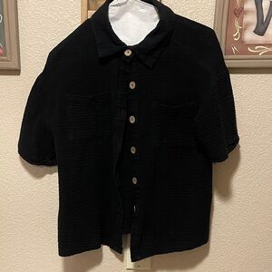 Black Button-Up Short Sleeve Shirt